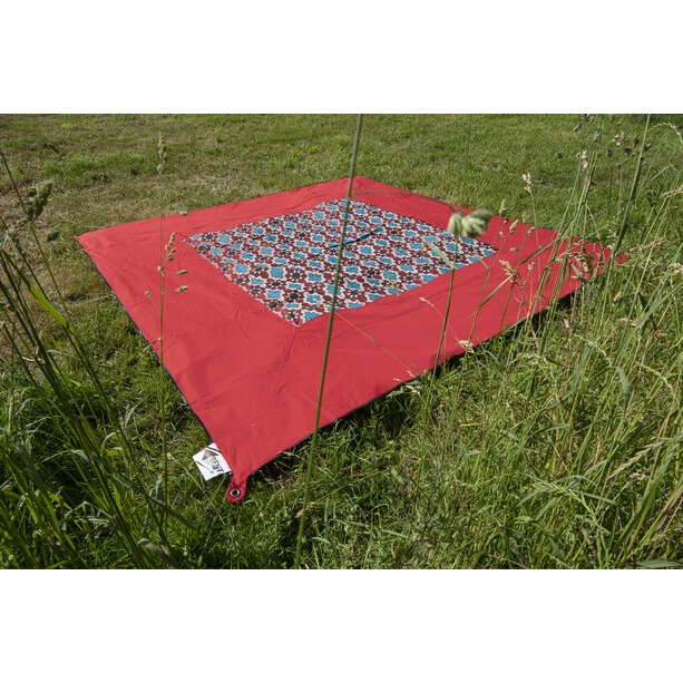 Bent Carpet Oriental red 3 Bent Carpet Oriental red